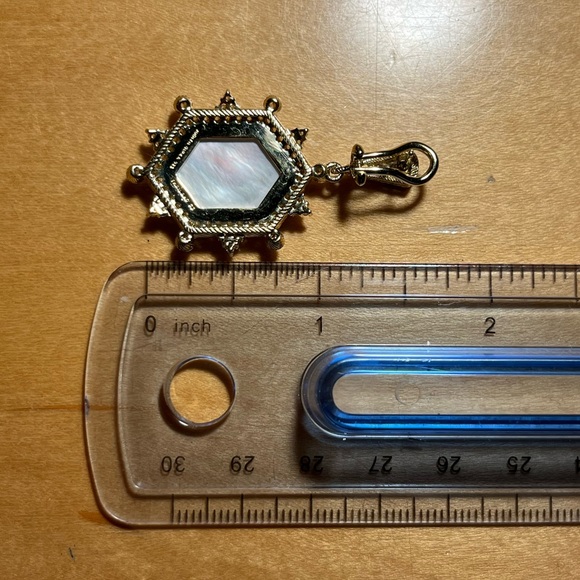 Judith Ripka 14K Sterling Silver Clad Diamonique & Mother of Pearl Earrings RARE - Picture 16 of 16